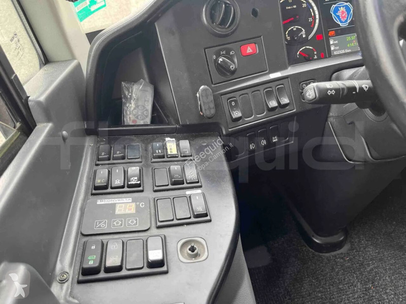 Междуградски автобус Scania Touring HD