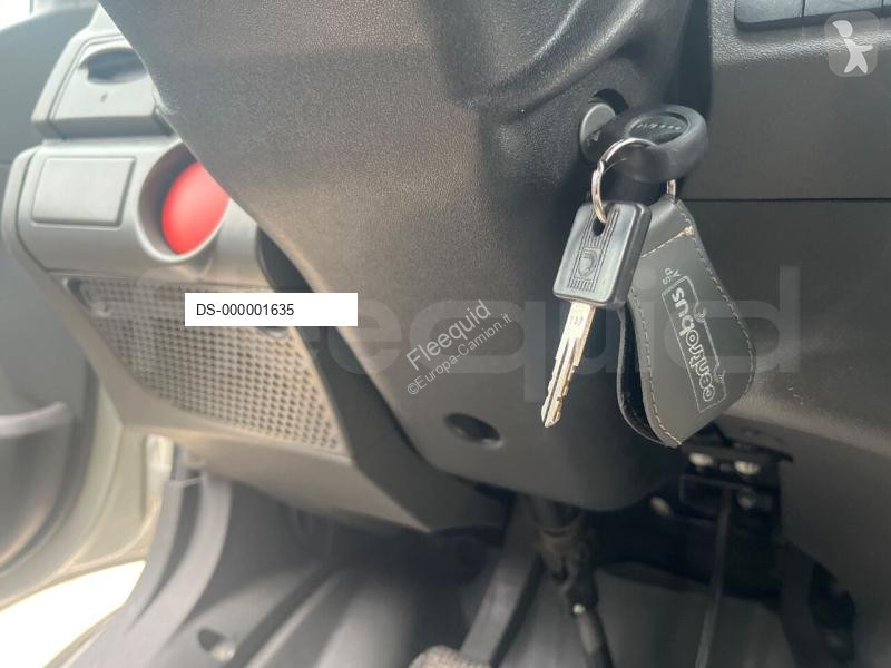 Autokar Iveco Daily