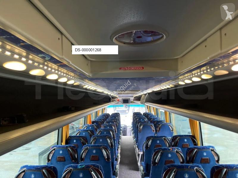 Ônibus viagem Irisbus 389