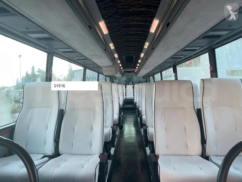 Iveco 389 coach