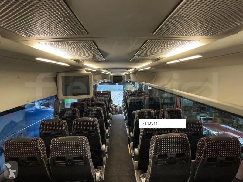 Междуградски автобус Irizar