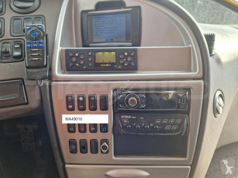 Междуградски автобус Irizar