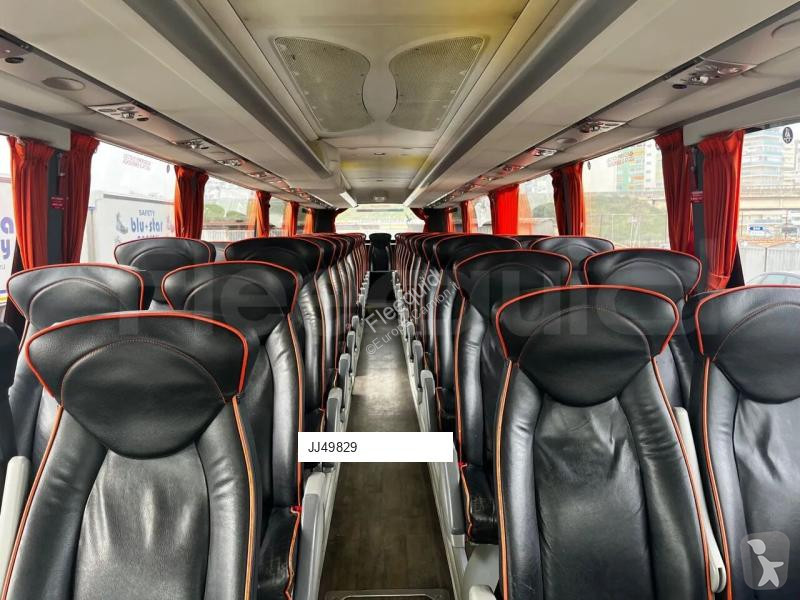 Междуградски автобус Irizar i6