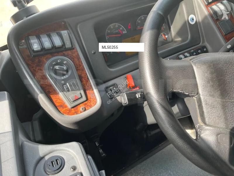 Междуградски автобус Volvo Barbi Genesis