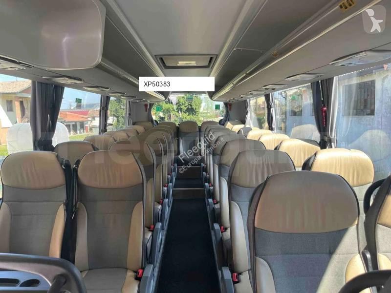 Междуградски автобус Scania Touring HD