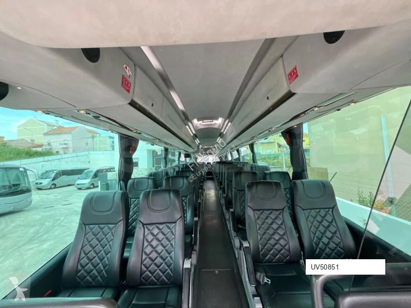 Междуградски автобус Irizar