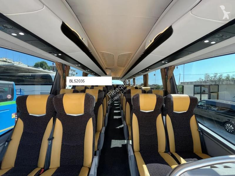 Autokar Irizar i8