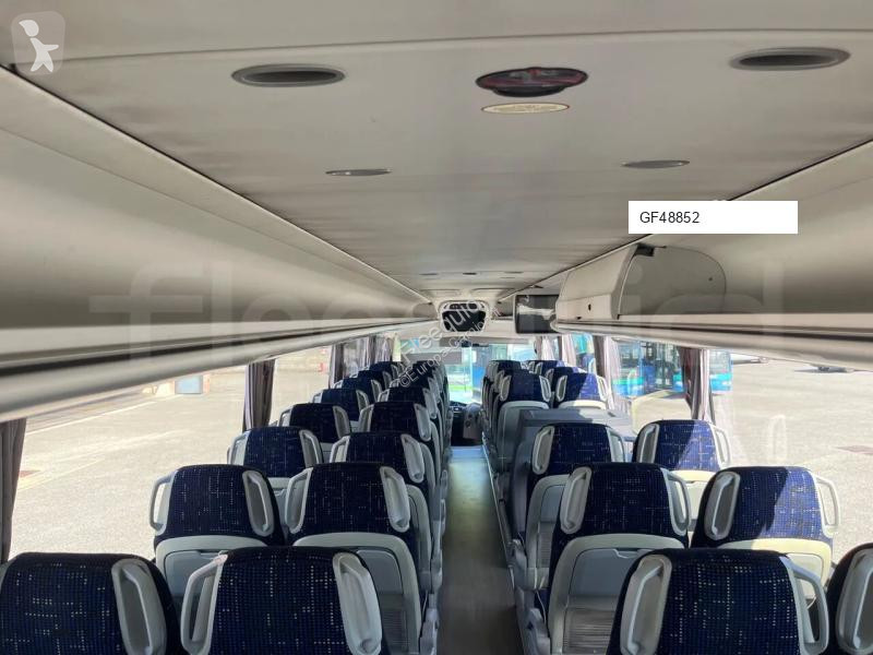 Междуградски автобус Irizar i6