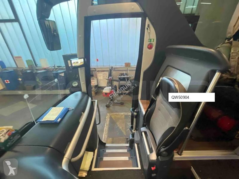 Междуградски автобус Neoplan