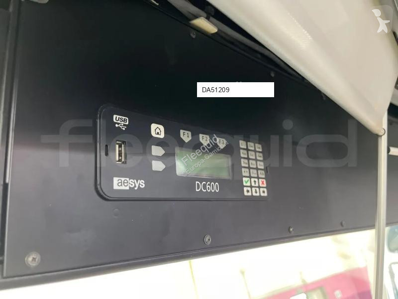 Междуградски автобус Irizar i6