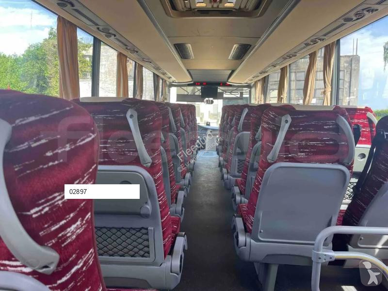 Isuzu Visigo coach