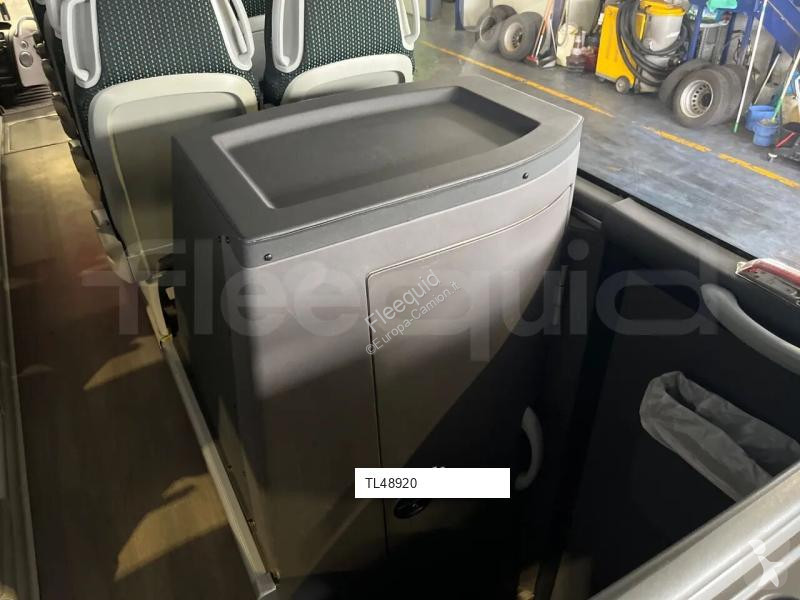 Междуградски автобус Irizar i6