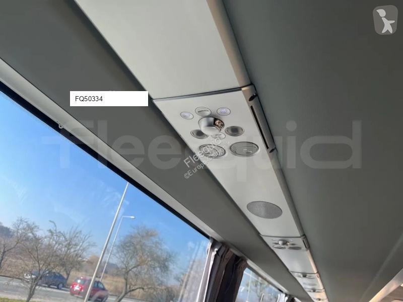 Междуградски автобус Irizar i6