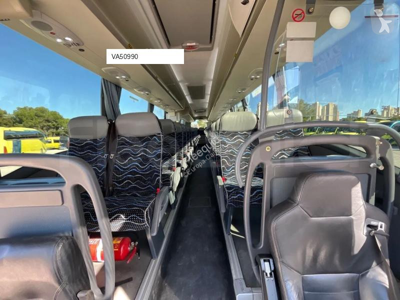 Междуградски автобус Scania Touring HD