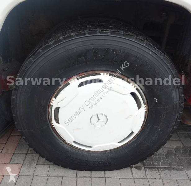 Междугородний автобус Mercedes 350 15-RHD...