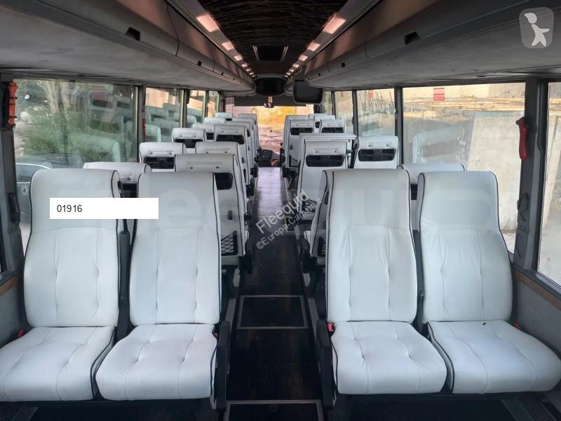 Iveco 389 coach