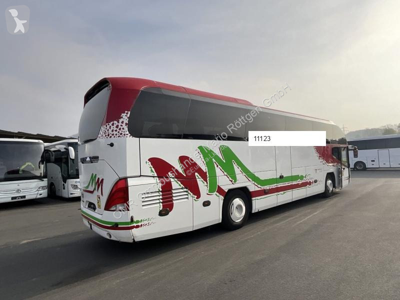 حافلة Neoplan