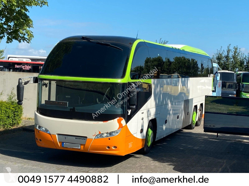 Междуградски автобус Neoplan cityliner