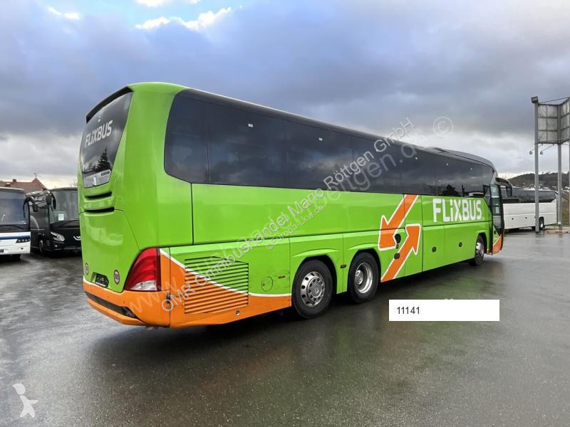 حافلة Neoplan L