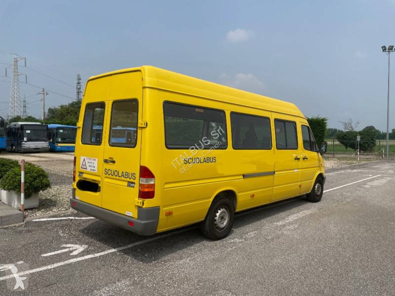 Autocar Mercedes