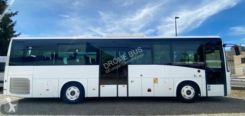 Autocarro Iveco CROSSWAY 10M60