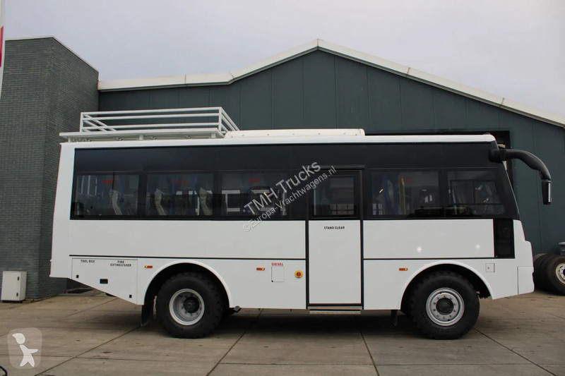 Touringcar Mercedes 1725 4x4 Passenger Bus