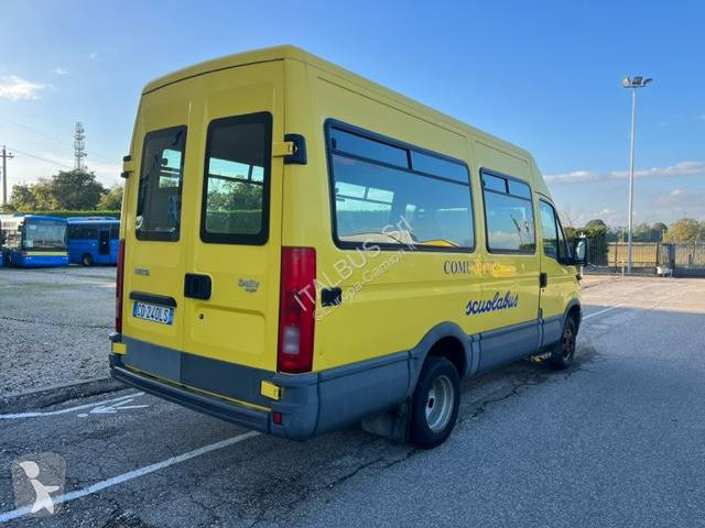 Furgoneta Iveco A40C/26