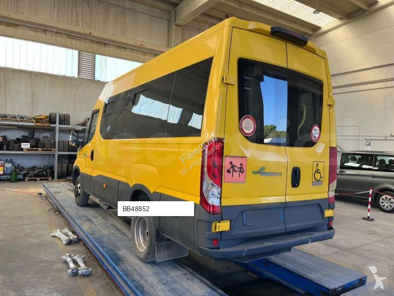 Autobus Iveco Daily