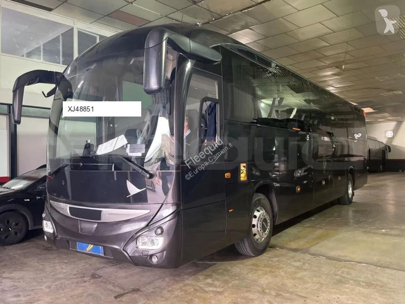 حافلة Iveco