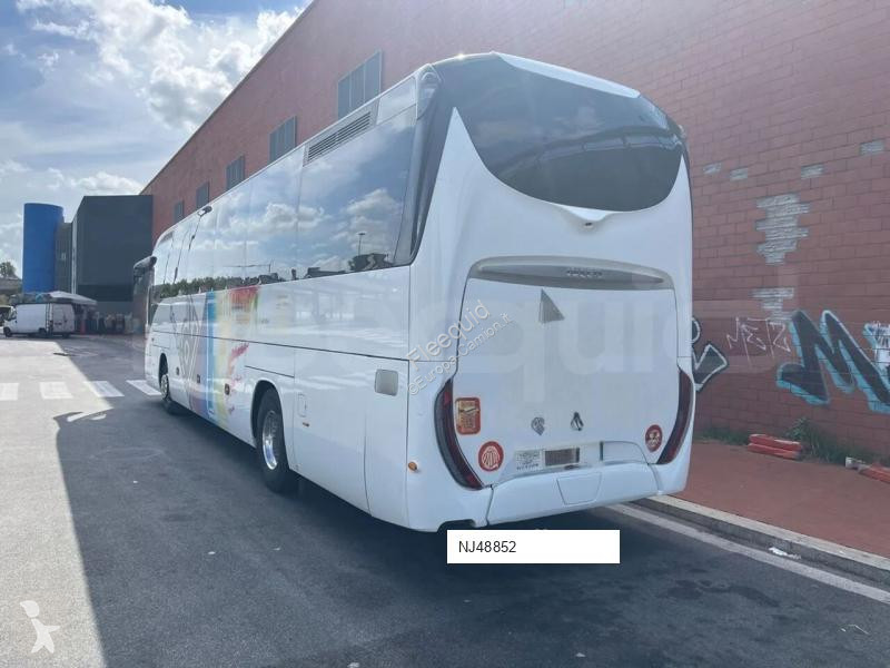 حافلة Iveco