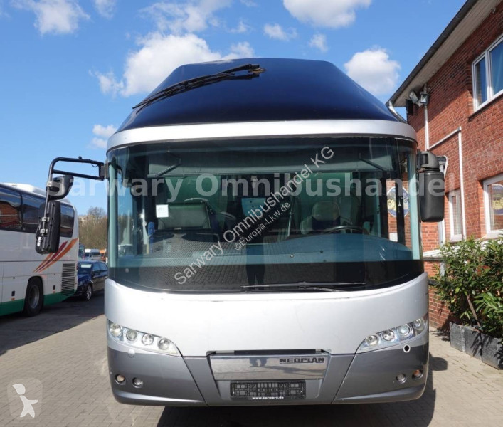 Autobus Neoplan C...