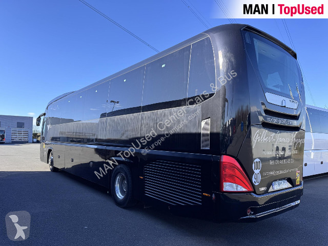 Междуградски автобус Neoplan P10 Tourliner
