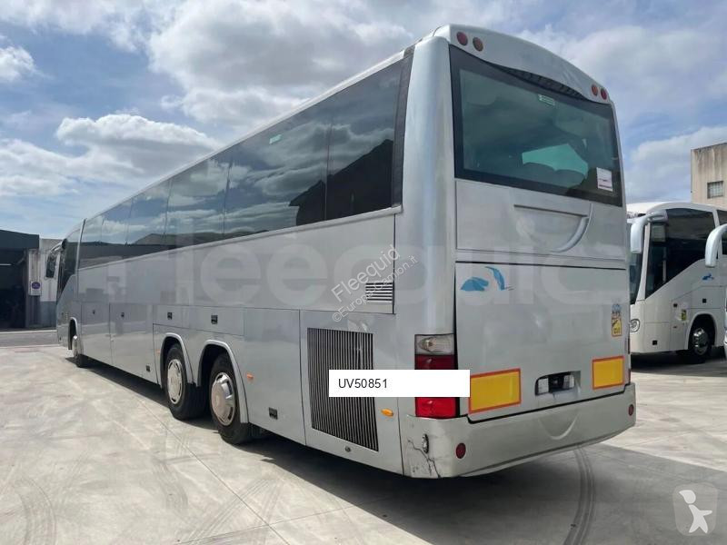 Междуградски автобус Irizar