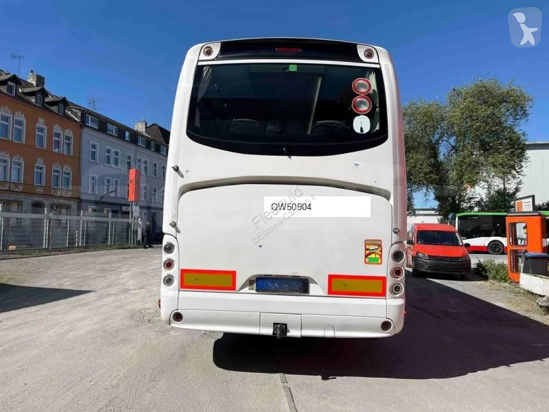 Междуградски автобус Neoplan