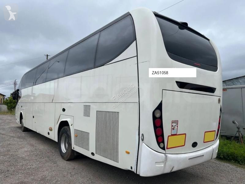 Междуградски автобус Scania Atomic