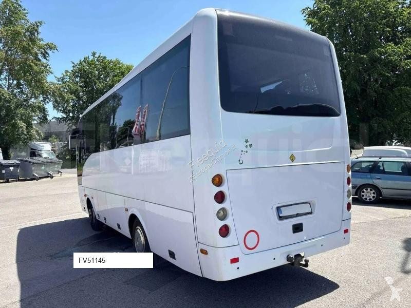 Autobus Isuzu Novo