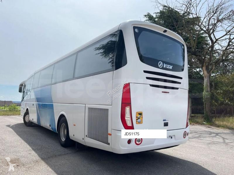 Междуградски автобус Irizar i6