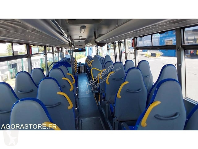 Távolsági autóbusz