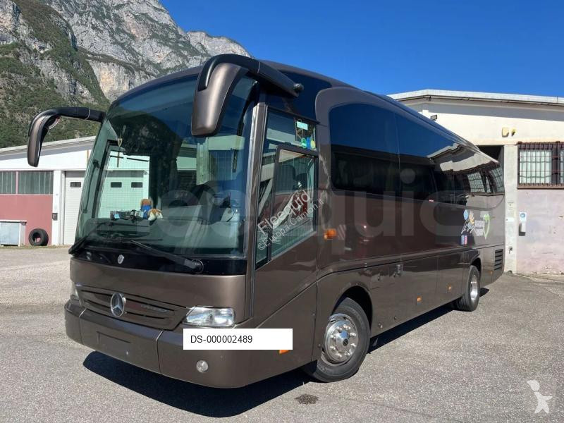 Междугородний автобус Mercedes Tourino