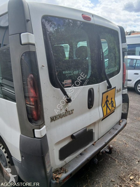 Autocar Renault TRAFIC