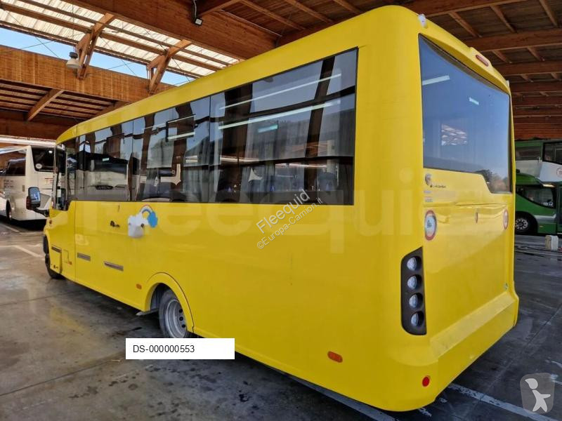 Междугородний автобус Iveco