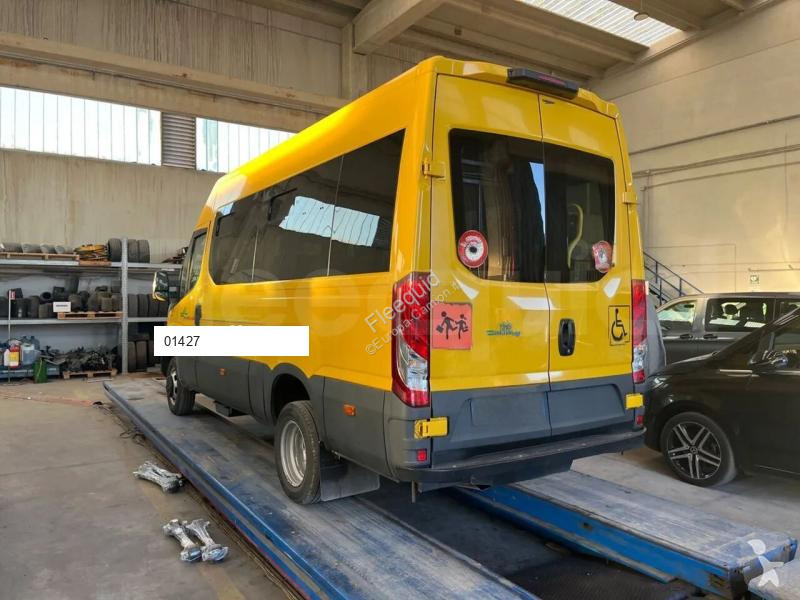 Rutebil Iveco Daily
