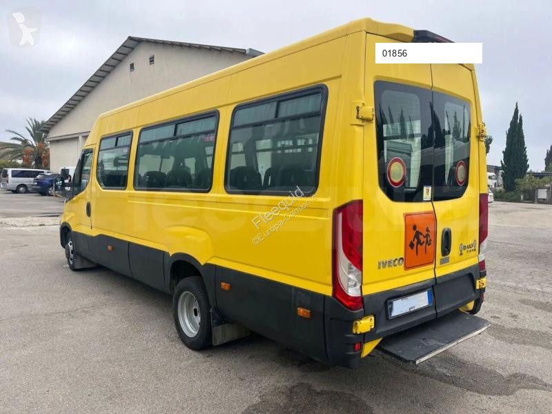 Iveco Daily coach