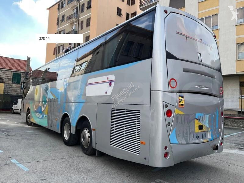 Rutebil Iveco 389