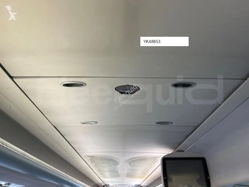 Междуградски автобус Irizar i6