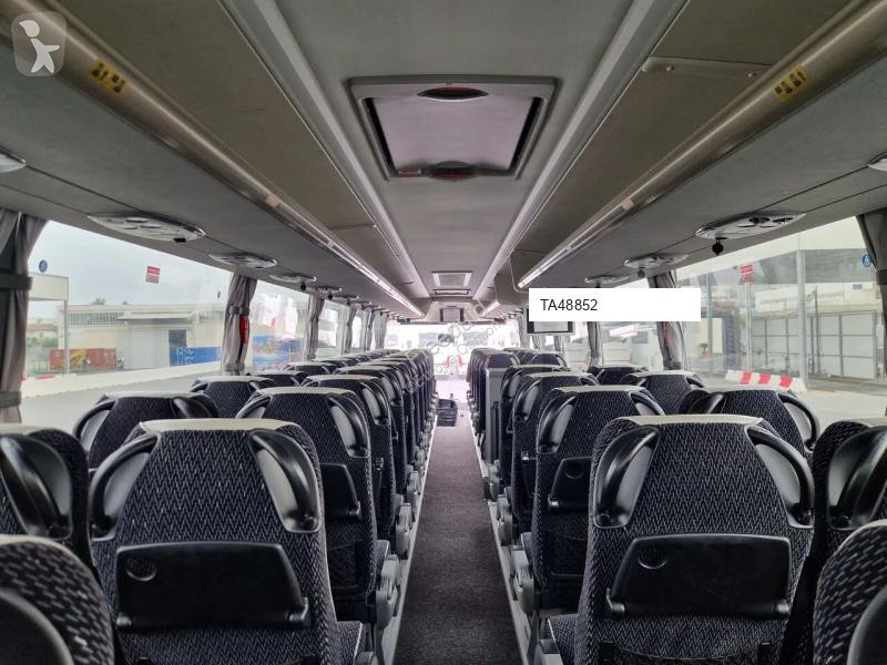 Междуградски автобус Scania Touring HD