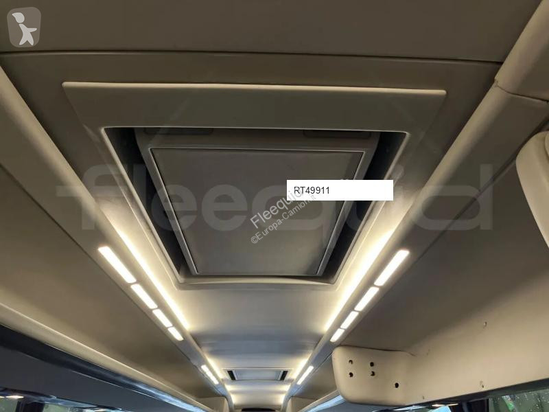 Междуградски автобус Irizar