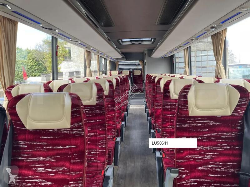 Autobus Isuzu Visigo