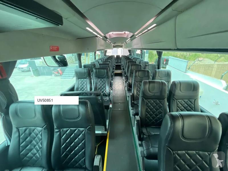 Междуградски автобус Irizar