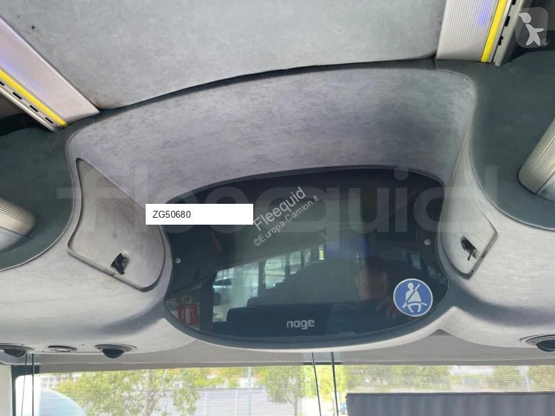 Междуградски автобус Volvo B12